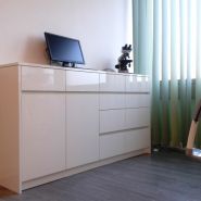 Behandlungsraum Sideboard 1