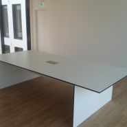 Konferenztisch 2