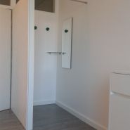 Umkleide Trennwand mit 3 D Dekofraesung 5